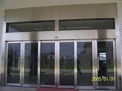 西藏自動(dòng)感應(yīng)門_實(shí)惠的自動(dòng)感應(yīng)門推薦(自動(dòng)感應(yīng)門,福州)--福州萬(wàn)家紅門業(yè)