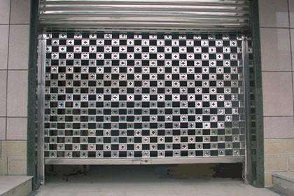 辛集如何選擇卷簾門以及它有什么好處